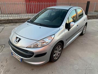 Peugeot 207 1.4
