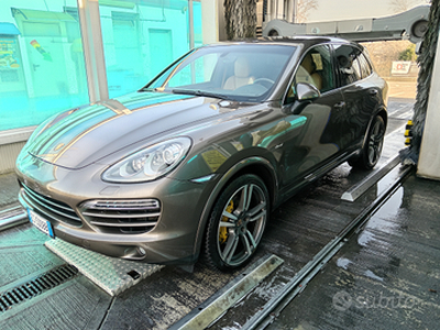 Porsche cayenne 2013