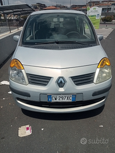 Renault modus 1.2 benzina ACCESSORIATA