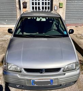 SEAT Arosa - 2000