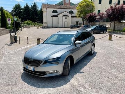 SKODA Superb 3ª serie - 2019