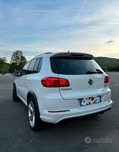 Tiguan R-Line High Line Business Deluxe 2.0