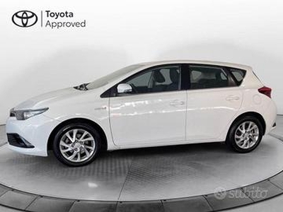 Toyota Auris 1.8 hybrid Active cvt