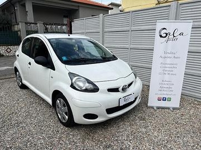 Toyota Aygo 1.0 5 porte Sol Connect Ideale per Neo