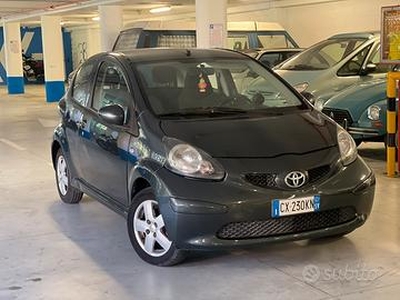 Toyota aygo anno 2005 cc1000 benzina