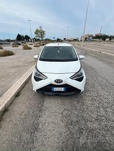 Toyota Aygo Connect 1.0 72 CV 5P. PREZZO BOMBA