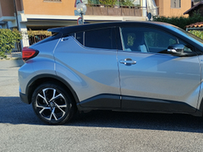 Toyota C-HR Hybrid