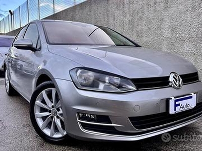 Volkswagen Golf 2.0 TDI DSG 150cv Highline BlueMot