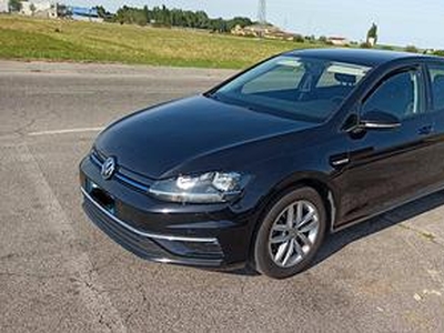 VOLKSWAGEN Golf 7ª serie - 2018