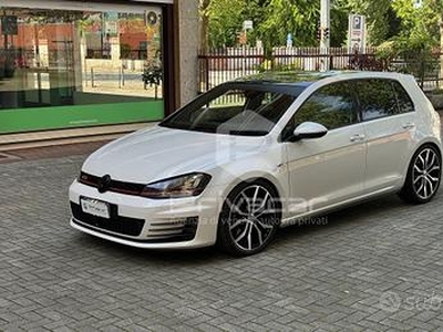 VOLKSWAGEN Golf GTI Performance 2.0 TSI DSG 5p. Bl