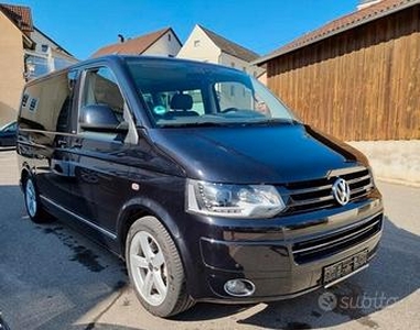 Volkswagen T5 MULTIVAN HIGHLINE VETTURA PARI AL NU