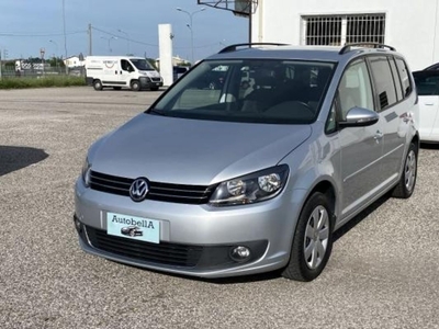 Volkswagen Touran 1.6 TDI DSG Comfortline usato