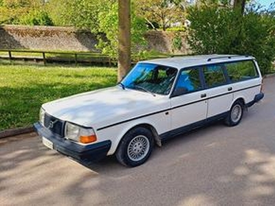 Volvo 240 Clima ben tenuta