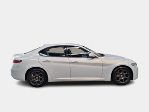 Alfa Romeo Giulia AT8 Business 118 kW