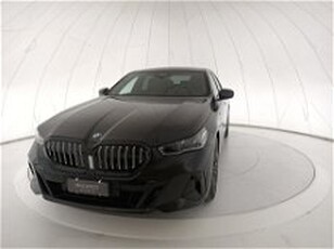 BMW Serie 5 520d 48V sdrive auto del 2023 usata a Bari