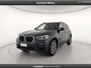 BMW X3 xDrive20i Advantage 135 kW