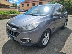 Hyundai iX35 1.7 CRDi 2WD SOLI 120000 km!!!!!!!!!!