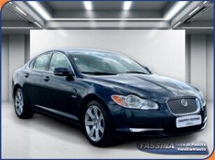 Jaguar XF 3.0 DS V6 Stealth Edition del 2010 usata a Milano