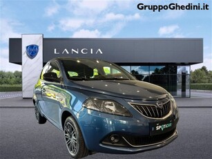 Lancia Ypsilon 1.0 FireFly 5 porte S&S Hybrid Ecochic Silver usato