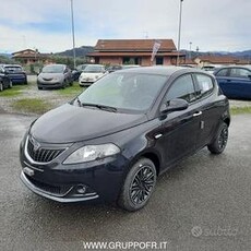 Lancia Ypsilon 1.0 Firefly 70 CvStart&Stop Hy...