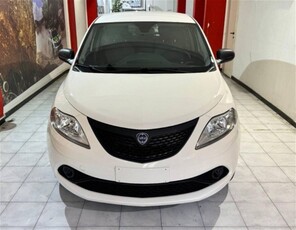 Lancia Ypsilon 1.2 69 CV 5 porte Elefantino Blu usato