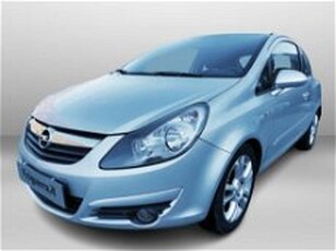 Opel Corsa 1.2 3 porte Club del 2007 usata a Civate