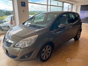 Opel Meriva 1.4 BENZINA 2011