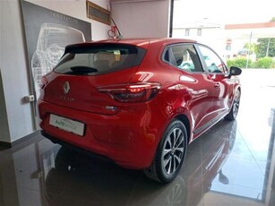 Renault Clio Full Hybrid E-Tech 140 CV 5 porte Zen usato