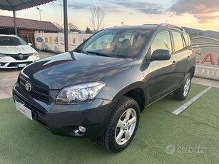 Toyota RAV 4 2.2 d-4d*LUXURY*136CV