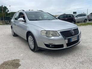 Volkswagen Passat Variant 2.0 TDI DPF 4mot. Highline usato