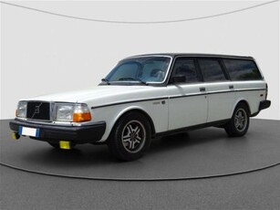 Volvo 240 Station Wagon D6 diesel Station Wagon GLE usato