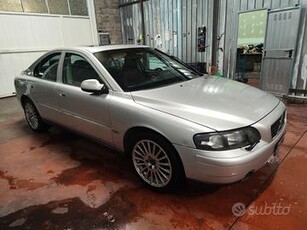 Volvo S60 2.4 D5 20V cat