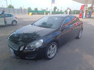 Volvo S60 D3 Geartronic Kinetic usato