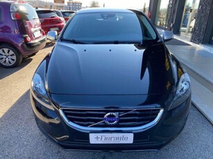 VOLVO V40 D2 Geartronic Momentum Diesel