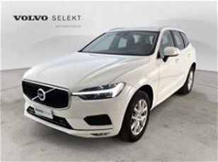 Volvo XC60 B4 (d) AWD Geartronic Momentum Pro del 2021 usata a Bari