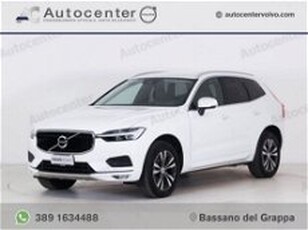 Volvo XC60 B4 (d) AWD Geartronic Momentum Pro del 2021 usata a Bassano del Grappa