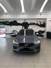 Volvo XC60 D4 AWD Geartronic R-design usato