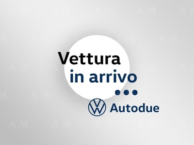 Volkswagen Tiguan 2.0 TDI 150 CV SCR DSG 4MOTION Life del 2021 usata a Salerno