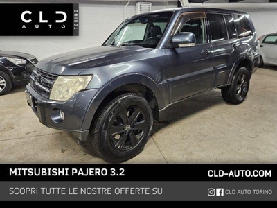 MITSUBISHI PAJERO 3.2 DI-D 16V aut. 5p. 7POSTI