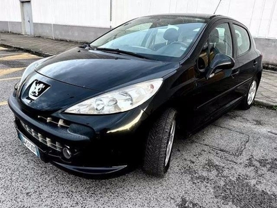 PEUGEOT 207 1.4 HDi 70CV 5p. Active