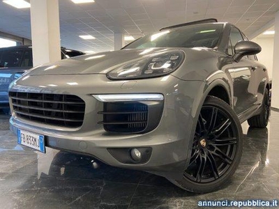 Porsche Cayenne 3.0 Diesel PASM + TETTO + SED. RISCALDABILI Sarezzo