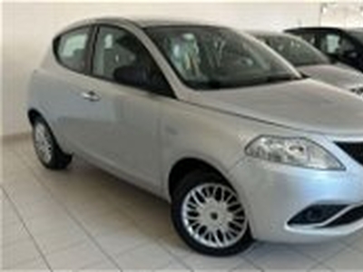 Lancia Ypsilon 1.2 69 CV 5 porte GPL Ecochic Silver del 2017 usata a Castellammare di Stabia