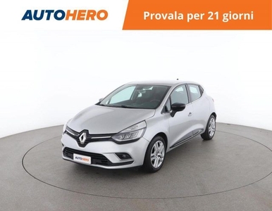 RENAULT Clio TCe 12V 90 CV 5 porte Moschino Intens