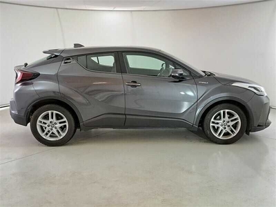 TOYOTA C-HR 1.8H 98CV E-CVT Business