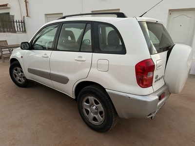 Toyota RAV4 2004