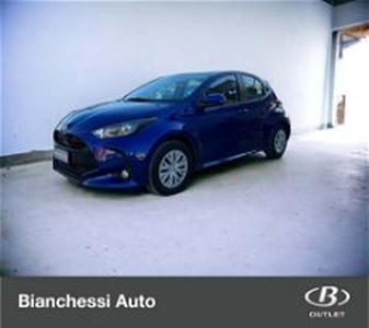 Toyota Yaris 1.0 5 porte Dynamic del 2023 usata a Cremona