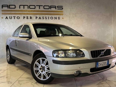 VOLVO S60 (2000-2009)