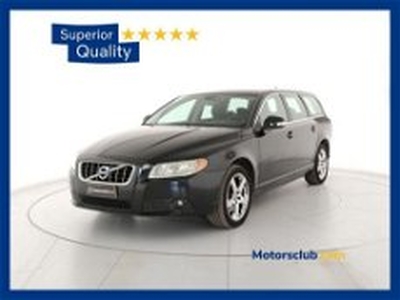 Volvo V70 2.4 D5 Geartronic Momentum del 2010 usata a Modena