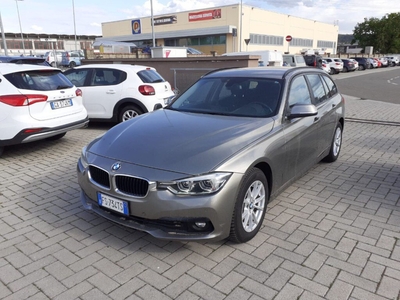 BMW Serie 3 Touring 318d Business Advantage aut. usato