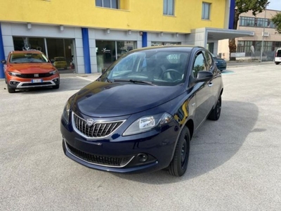 Lancia Ypsilon 0.9 TwinAir 5 porte Metano Ecochic Silver usato